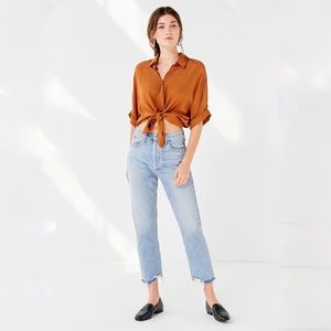 AGOLDE “Riley” high-rise cropped jean in Doubt light wash